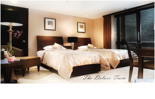The Palais Hotel Dago Bandung Exteriör bild